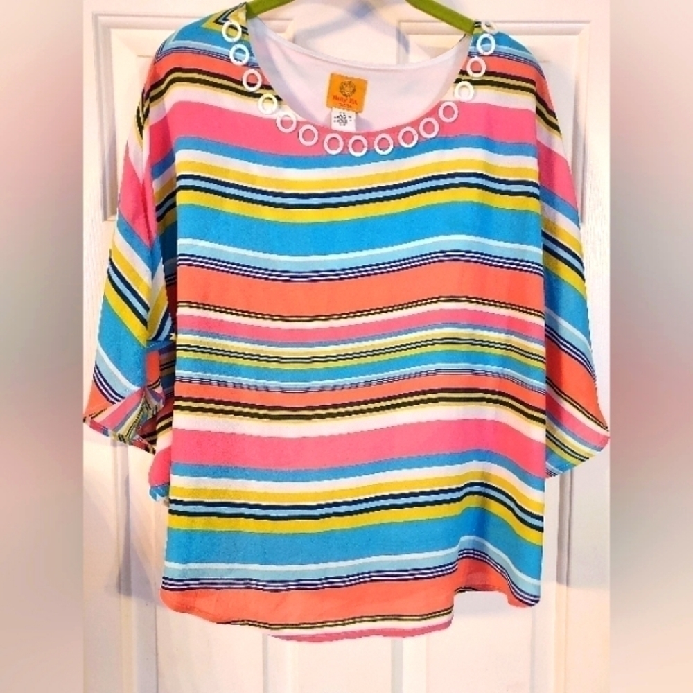 𝅺RUBY Rd. Pink White Blue Coral Top Size PL.